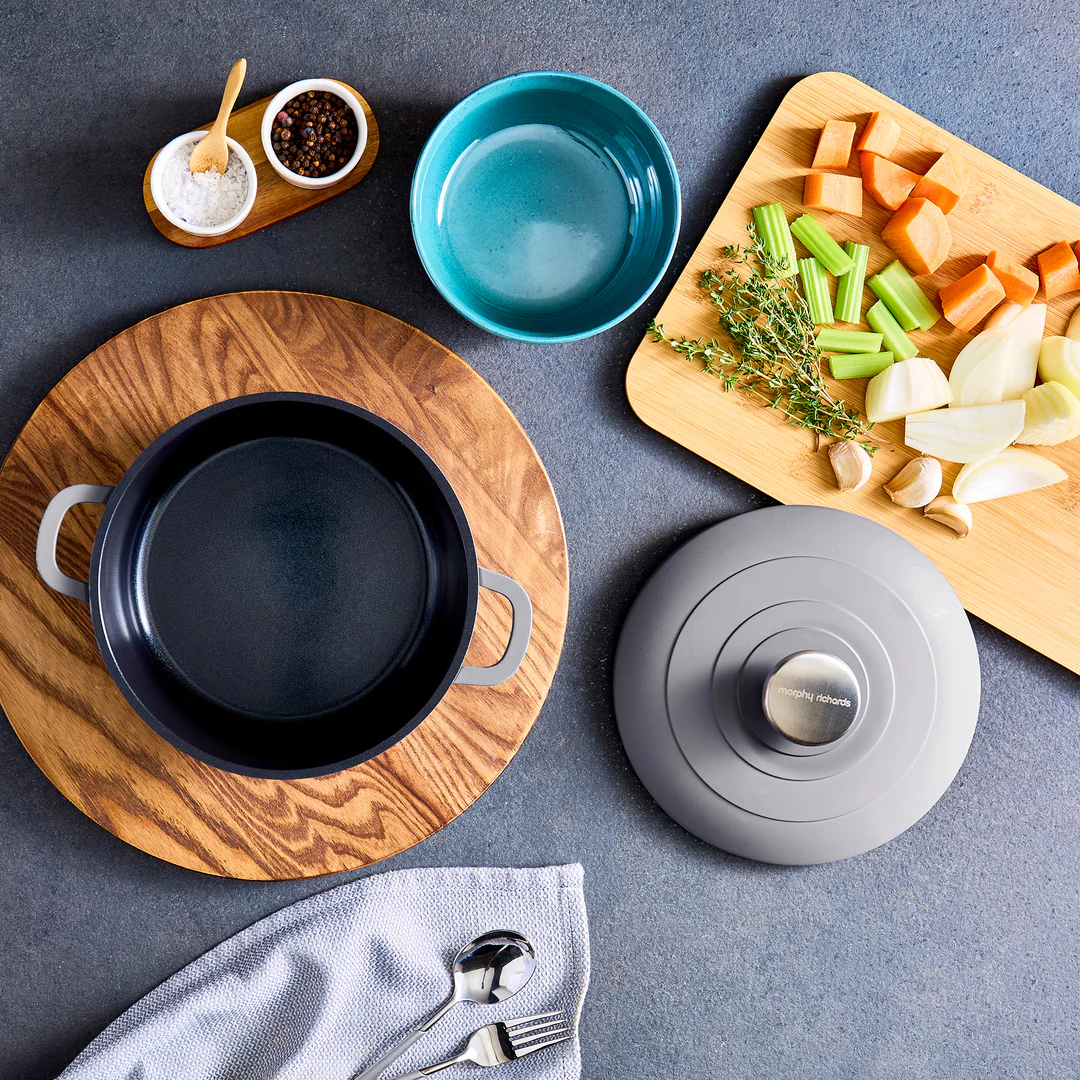Kitchenware and Ingredients